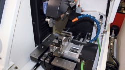 Máy cắt mẫu kim tương CUTLAM® micro 3.0