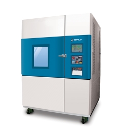 Máy đo độ bền màu ánh sáng và thời tiết